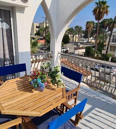 Lovely 1Betroom Apartment Near The Beach بيلا المظهر الخارجي الصورة
