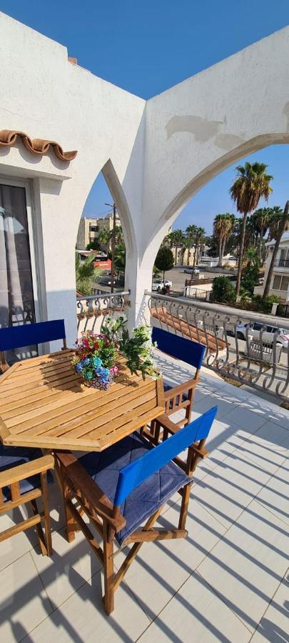 Lovely 1Betroom Apartment Near The Beach بيلا المظهر الخارجي الصورة