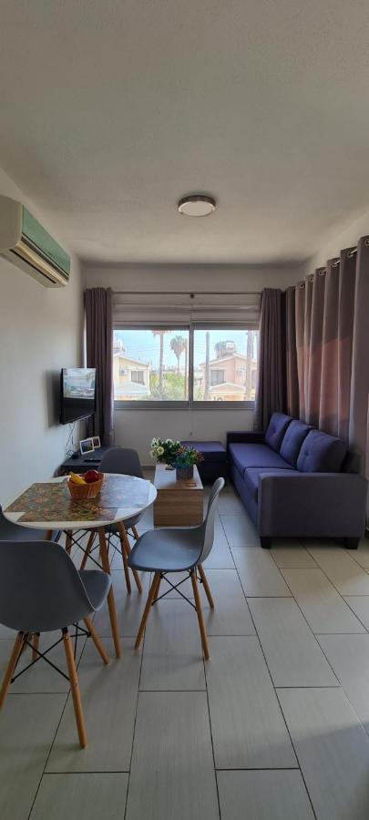 Lovely 1Betroom Apartment Near The Beach بيلا المظهر الخارجي الصورة